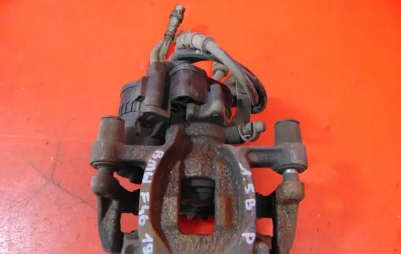 BMW 2 F46 Rear brake caliper