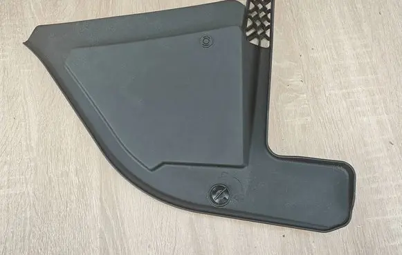 BMW X5 G05 Wiper trim 7434881