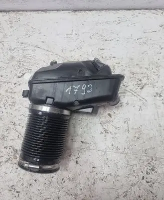 Mercedes-Benz CLA C118 X118 Air intake hose/pipe a6540907701