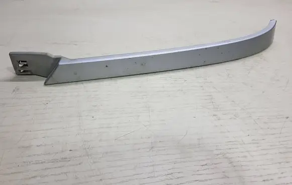 Mercedes-Benz ML W163 Under headlight/headlamp trim 1638260177
