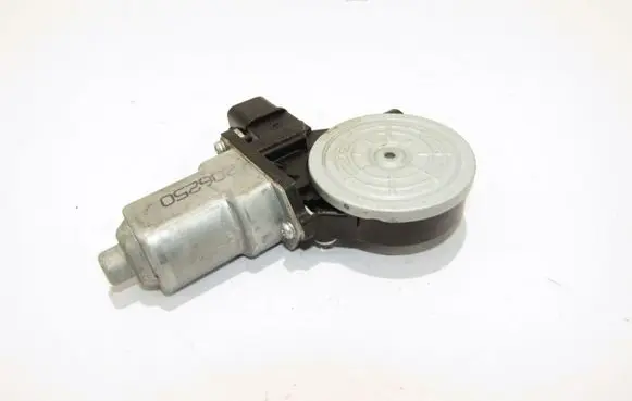 Subaru XV Rear door window regulator motor