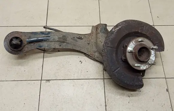 Ford Focus Rear wheel hub spindle/knuckle 