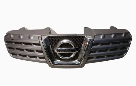 Nissan Qashqai+2 Front bumper upper radiator grill 62310JD00B