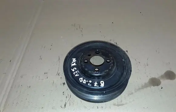 Volkswagen PASSAT B7 Crankshaft pulley 038105243M
