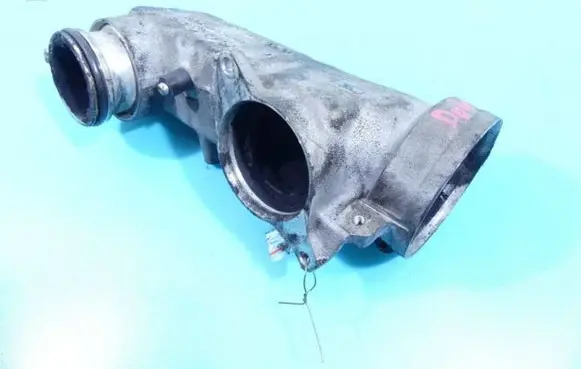 Intercooler hose/pipe