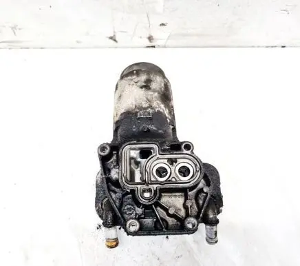 Opel Zafira A Oil filter cover 90571672