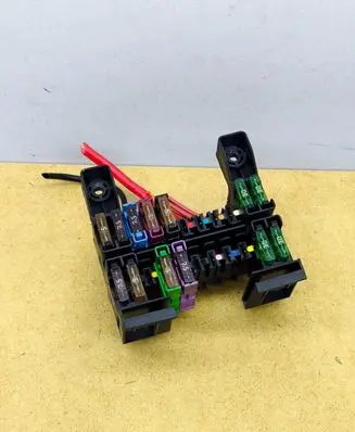 Mercedes-Benz E W211 Fuse module 2115450301 13943311 13943271