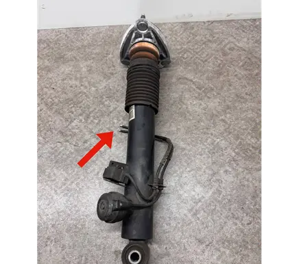 BMW X6M F86 Rear shock absorber/damper 7856496