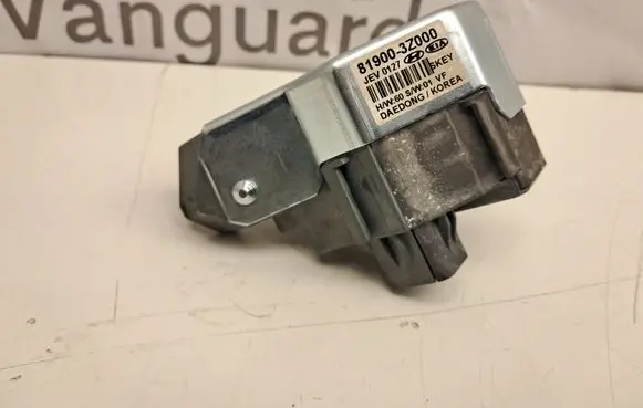 Hyundai i40 Steering wheel lock 819003Z000