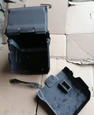 Ford Kuga II Battery box tray cover/lid AM5110A659AD