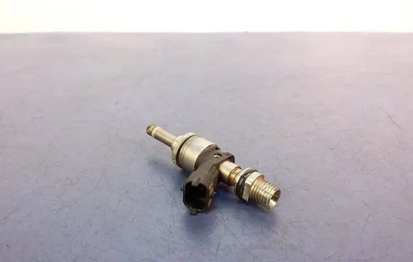 Fuel injector