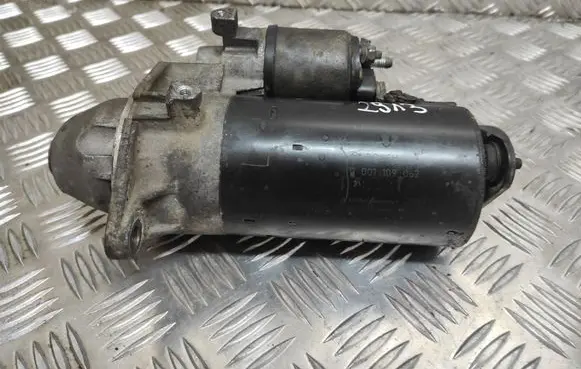 Opel Astra G Starter motor 0001109062
