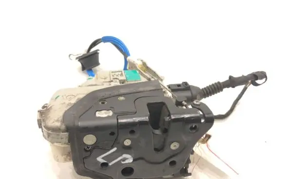 Audi A4 S4 B8 8K Front door lock 8J1837015D
