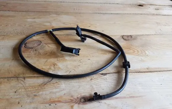 Citroen C4 II Windshield washer fluid hose 