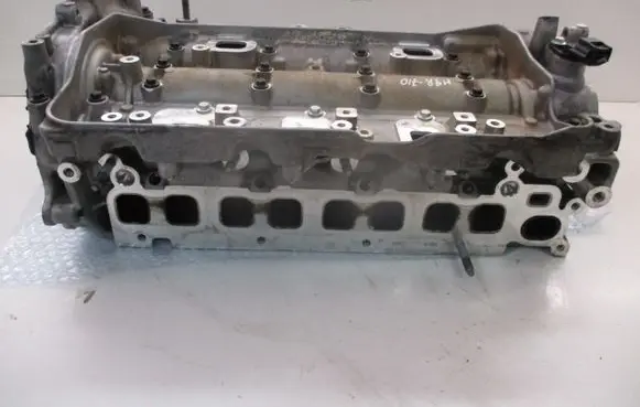 Renault Trafic III (X82) Engine head 110411748R 130C09955R M9R710
