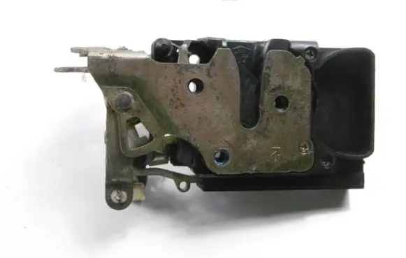Chevrolet Lacetti Front door lock