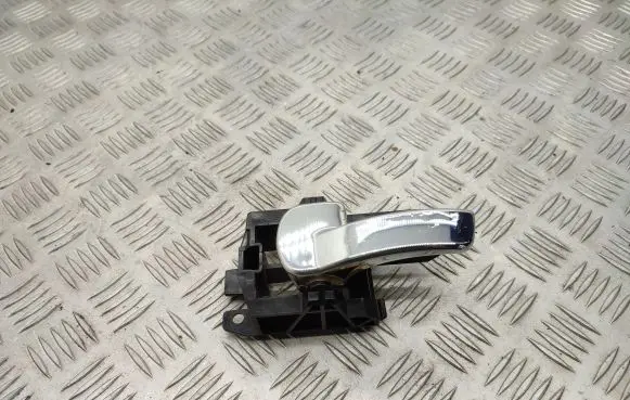 Nissan Qashqai Front door interior handle 80671JD08449