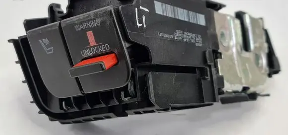 Volvo XC70 Seat back rest lock catch 