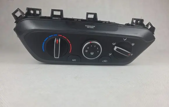 Hyundai i20 (BC3 BI3) Climate control unit 97250-Q0010