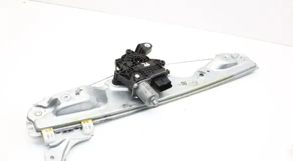 Nissan Qashqai J12 Front door window regulator with motor 807016UA1B