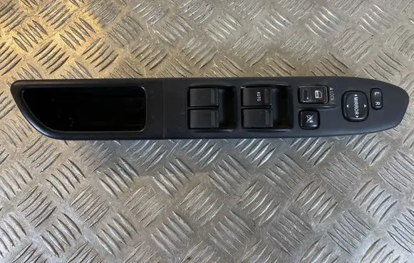 Subaru Forester SG Electric window control switch M160 3090WH