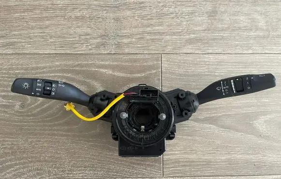 KIA Pro Cee'd III Indicator stalk 93404J7960