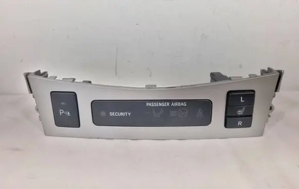 Toyota Corolla E140 E150 Seat heating switch 15B088