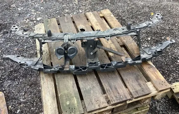 Renault Laguna III Radiator support slam panel 625100001R