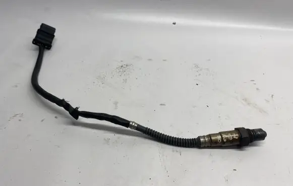 BMW 5 F10 F11 Lambda probe sensor 7596908