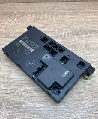 Mercedes-Benz E W211 Door control unit/module 2118701126