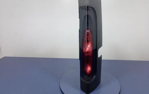 Renault Trafic II (X83) Rear/tail lights 8200336830