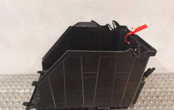 Citroen C4 I Picasso Battery box tray S17986669 9663615580