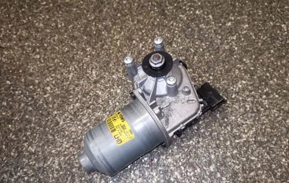 Hyundai Santa Fe Wiper motor 98100S1000