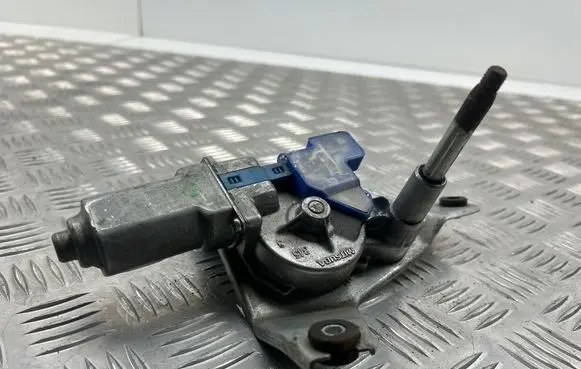 Honda FR-V Rear window wiper motor 33845D