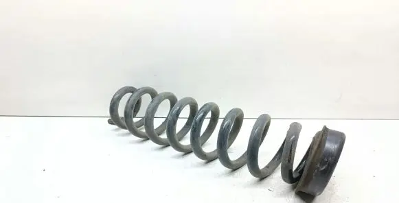 BMW 3 E92 E93 Rear coil spring 6764419 33536764419