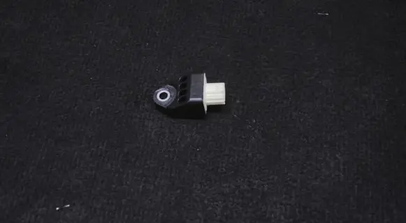 Toyota RAV 4 (XA40) Airbag deployment crash/impact sensor 8983133030