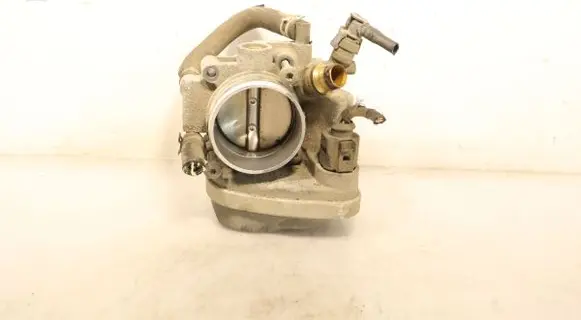 Opel Astra H Throttle body valve 