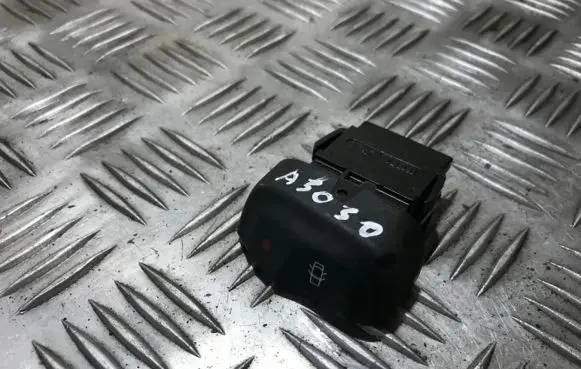 Renault Scenic I Central locking switch button 841242b