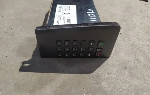 Volvo S60 Phone keyboard 8633978