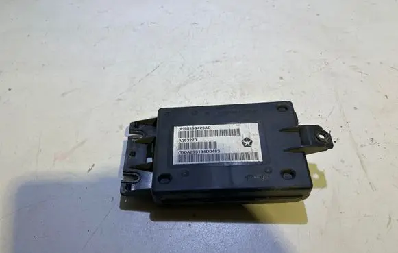 Dodge Challenger Air conditioning/heating control unit 68199429AD DA293134D0483 63270