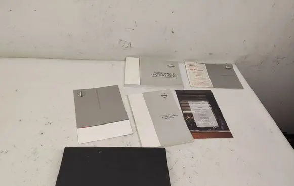 Nissan Murano Z50 Owners service history hand book 