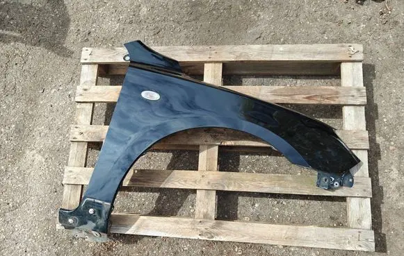 Mazda 3 II Fender 