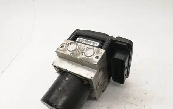 BMW 5 E60 E61 ABS Pump
