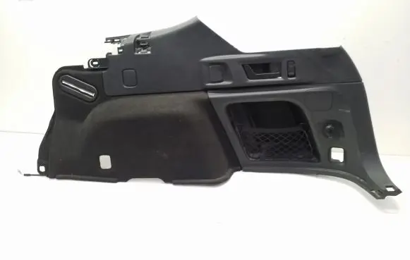 Trunk/boot lower side trim panel