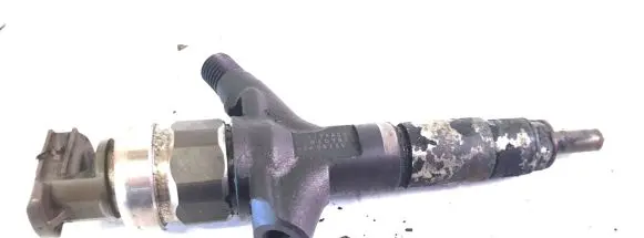 Subaru Legacy Fuel injector 16613AA020