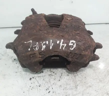 Volkswagen Golf IV Front brake caliper