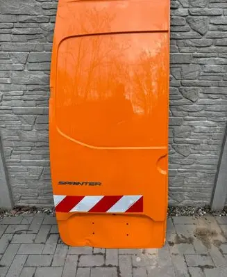 Mercedes-Benz Sprinter W907 W910 Back/rear loading door A9107425100