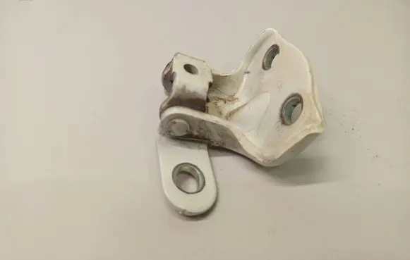 Hyundai Santa Fe Rear door upper hinge 