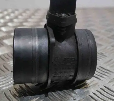 Volkswagen PASSAT B6 Mass air flow meter