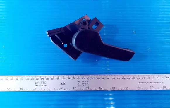 Volkswagen PASSAT B6 Engine bonnet (hood) release handle 1J1823533C